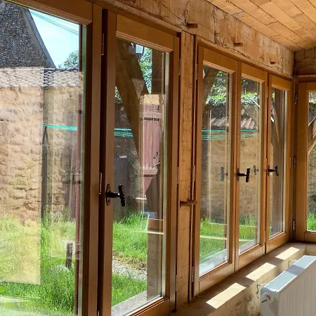 à La Ruelle Pierre Et Mamie ! Savignac-de-Miremont