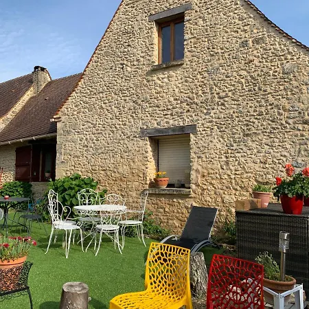 Casa de Férias à La Ruelle Pierre Et Mamie ! Savignac-de-Miremont